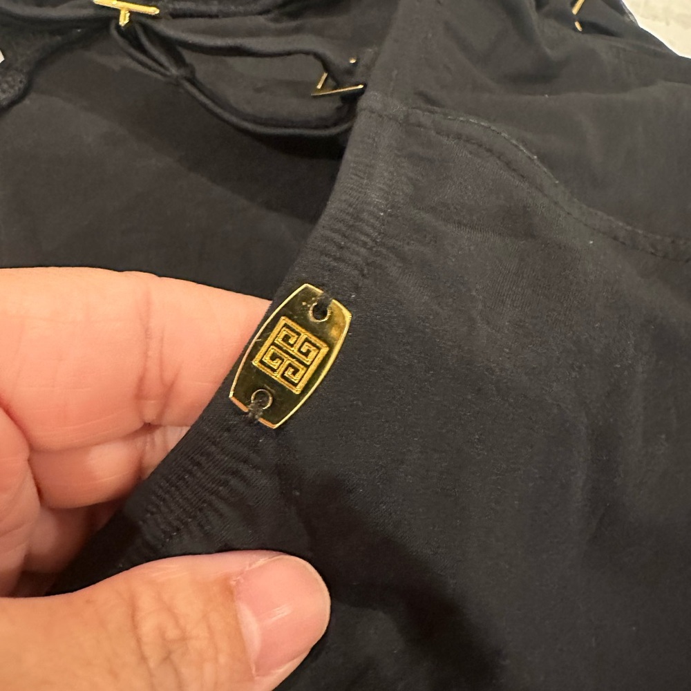 Sold - Picture 3 of 5